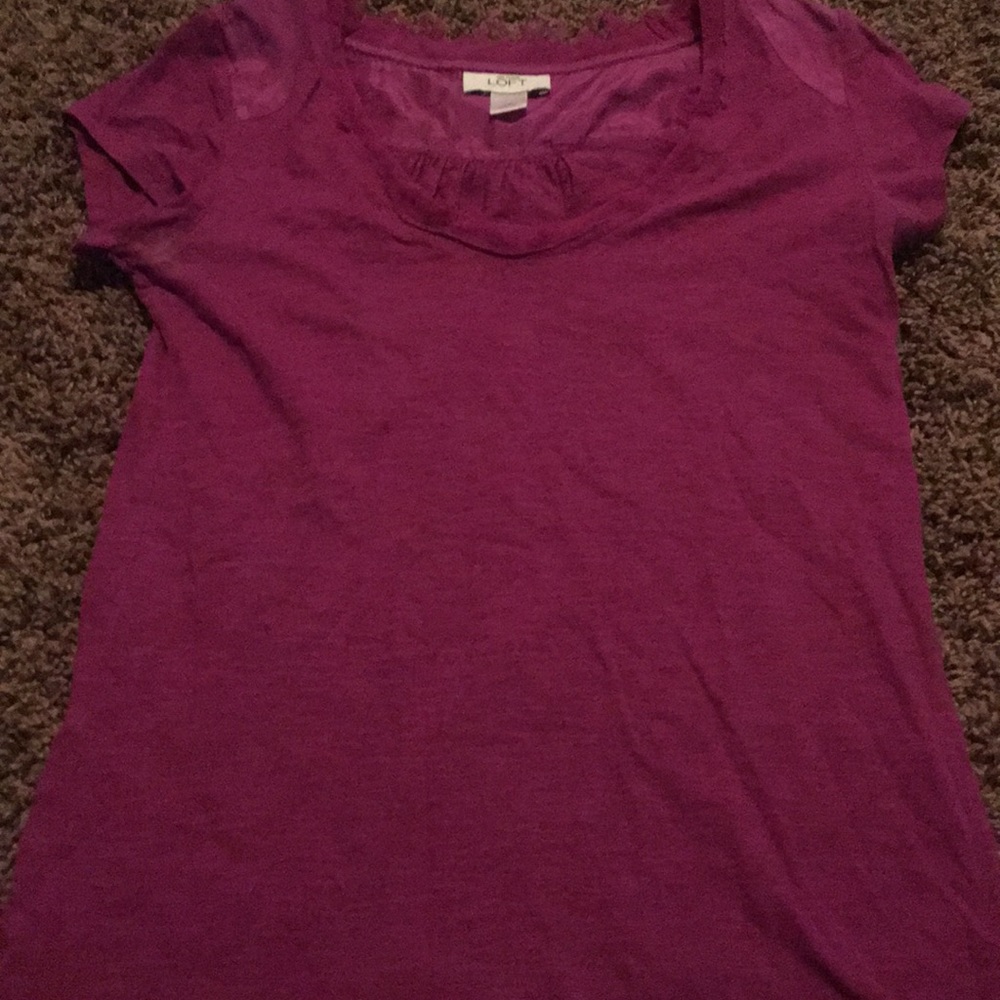 Purple scoop neck short sleeve shirt